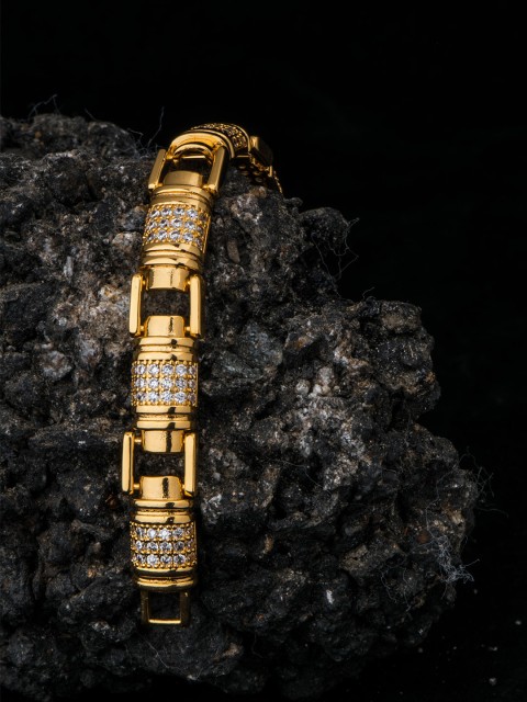 

Alankruthi Gold-Plated Handcrafted Kada Bracelet