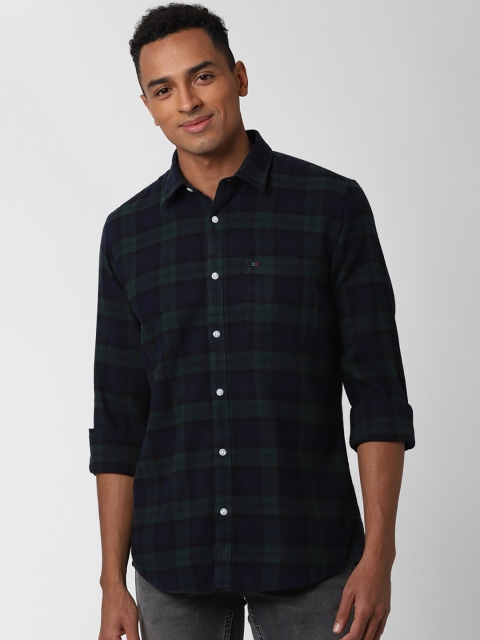 

Peter England Casuals Men Navy Blue Slim Fit Checked Casual Shirt
