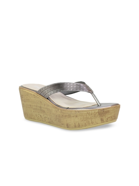 

Inc 5 Women Gunmetal-Toned Textured Heels, Metallic