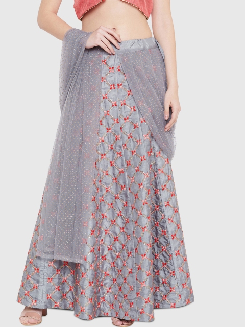 

studio rasa Women Grey & Red Embroidered Flared Maxi Skirt With Attached Dupatta
