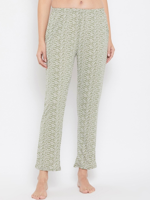 

Clovia Women Green & White Print Me Pretty Cotton Lounge Pants
