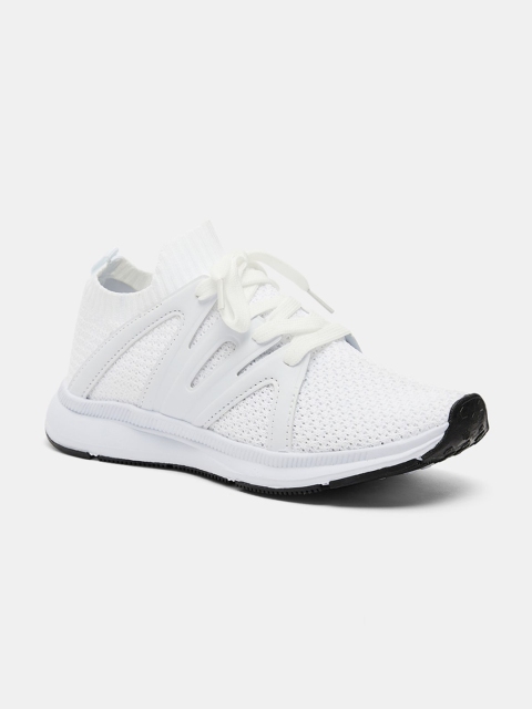 

shoexpress Boys White Textile Training or Gym Shoes