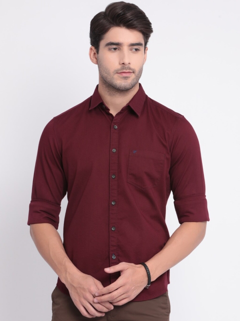 

t-base Men Maroon Slim Fit Solid Casual Shirt