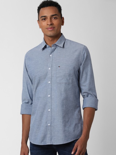 

Peter England Casuals Men Blue Slim Fit Solid Casual Cotton Shirt