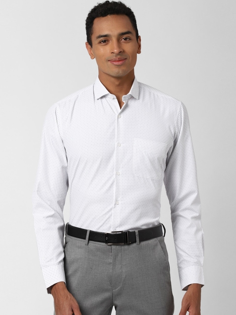 

Peter England Men White Regular Fit Striped Casual Shirt