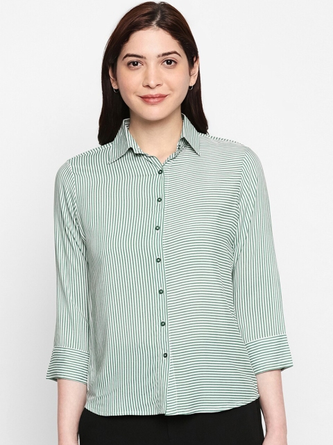 inocenCia Women Green Regular Fit Striped Casual Shirt