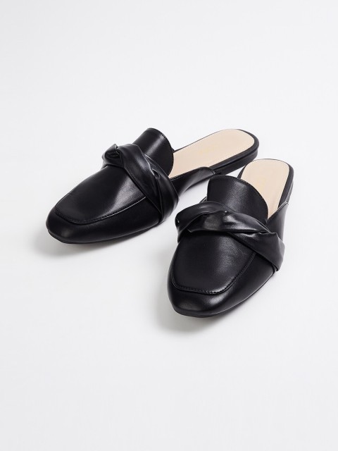 

CODE by Lifestyle Women Black Solid PU Mules
