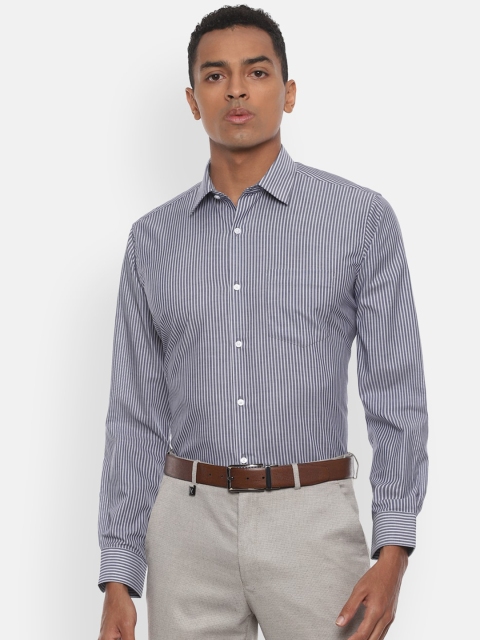 

Van Heusen Men Navy Blue Regular Fit Checked Casual Shirt