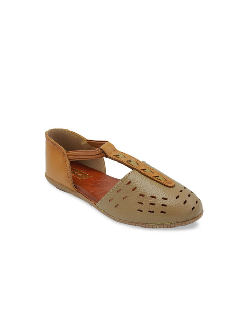 

Jazzy Juniors Girls Beige Solid Leather Ballerinas