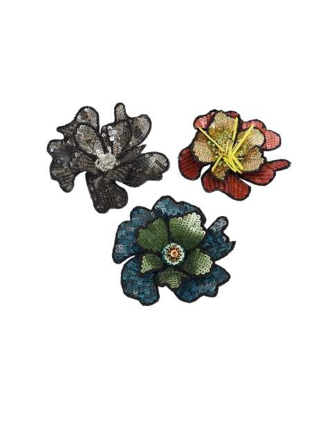 

Diwaah Women Set Of 3 Embellished Flower-Shaped Brooches, Red