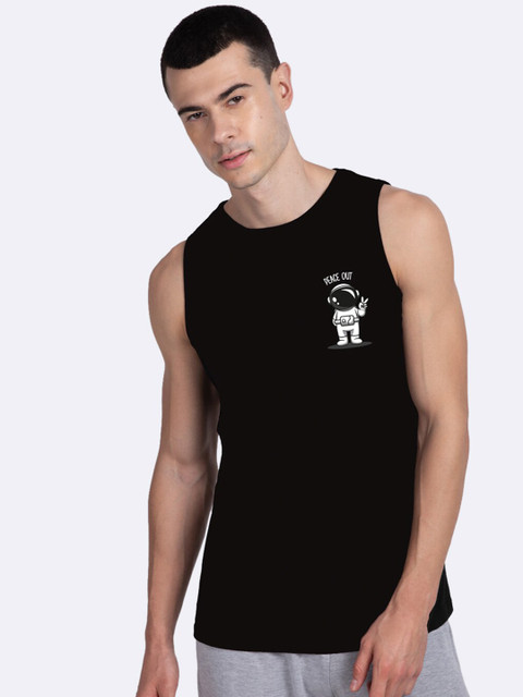 

Bewakoof Men Black Solid Cotton Innerwear Vest 302576