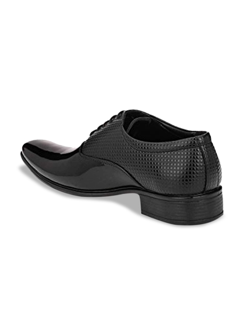 

Ferraiolo Men Black Solid Formal Oxfords