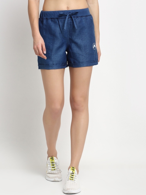 

Rute Women Blue Solid Slim Fit Regular Shorts