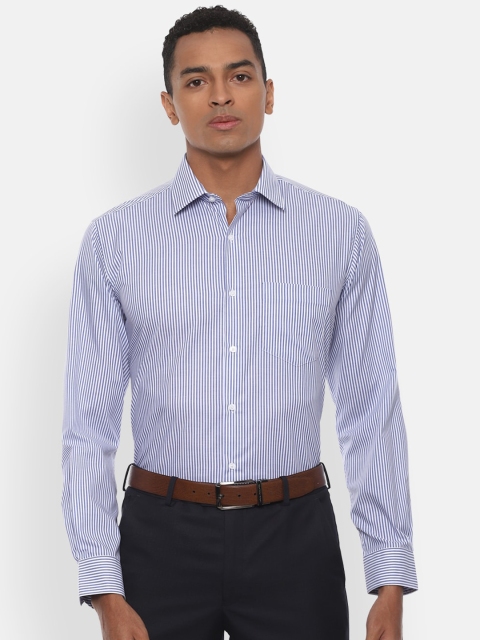 

Van Heusen Men Blue Regular Fit Checked Casual Shirt