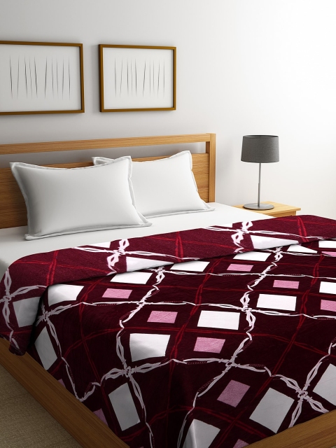 

NEUDIS Maroon & Pink Geometric AC Room 230 GSM Double Bed Blanket