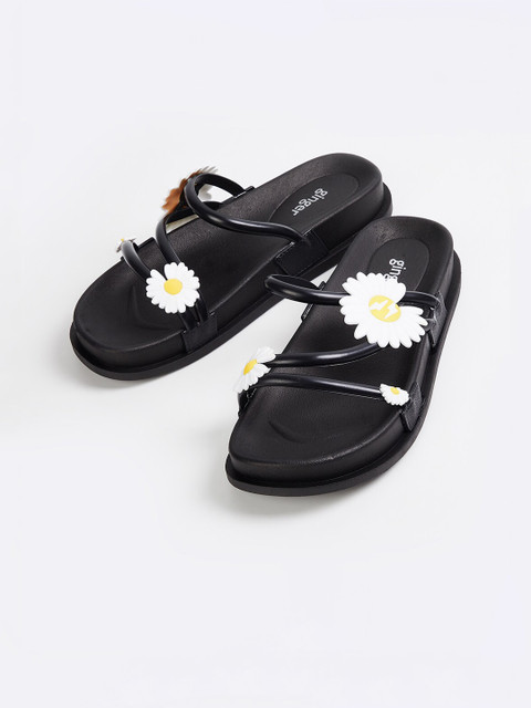 

Ginger by Lifestyle Women Black Embellished Open Toe Flats