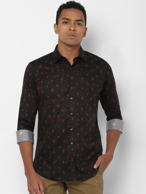 

SIMON CARTER LONDON Men Black Regular Fit Printed Casual Shirt