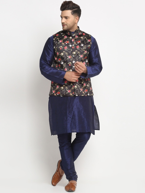 

Benstoke Men Blue Printed Kurta with Churidar