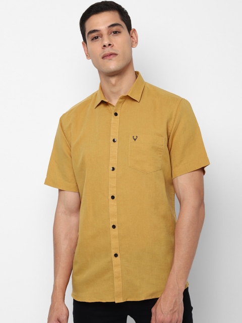 

Allen Solly Men Yellow Slim Fit Solid Casual Shirt