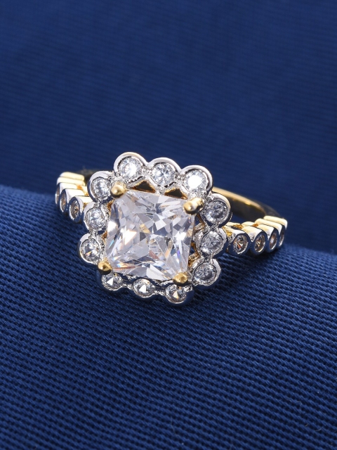 

Tistabene Gold-Plated White Stone-Studded Finger Ring