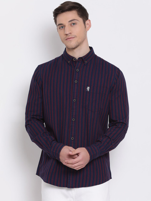 

Red Tape Men Red Regular Fit Striped Casual Shirt