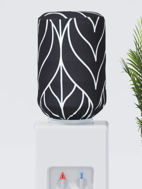 

Cortina Black & White Printed Water Dispenser Cover