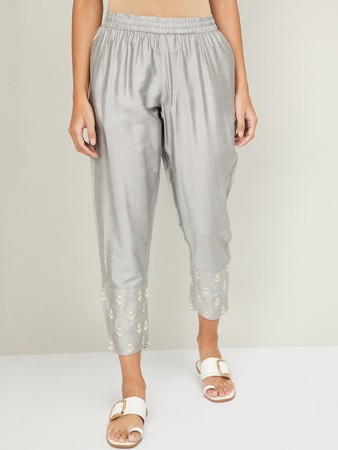 

Melange by Lifestyle Women Grey Solid Regular Trousers