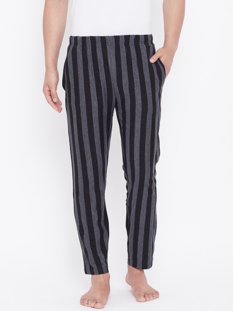 

Hypernation Men Black and Grey Striped Lounge Pant