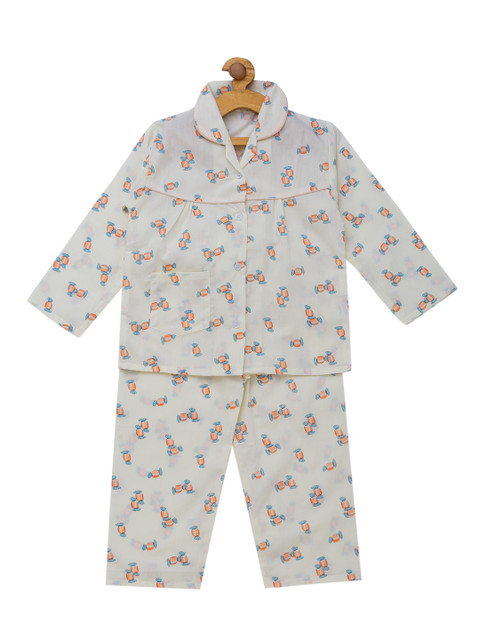 

Fuzzy Bear Girls Cream-Coloured & Peach-Coloured Printed Night Suit