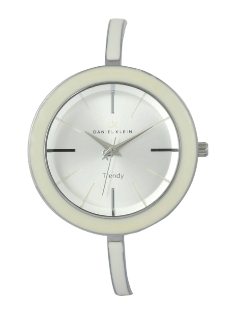 

Daniel Klein Women Silver-Toned Analogue Watch DK10036-6