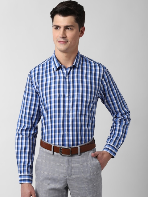 

Peter England Men Blue & White Regular Fit Checked Formal Shirt
