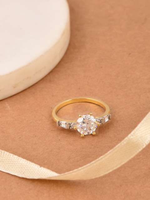 

Tistabene Gold-Plated White Stone-Studded Finger Ring
