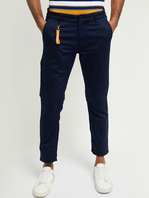 

max Men Blue Skinny Fit Solid Chinos