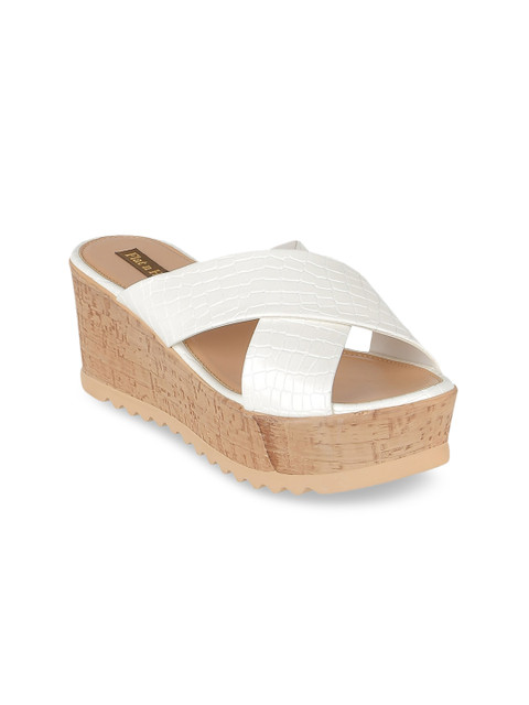 

Flat n Heels Women White Textured Sandals