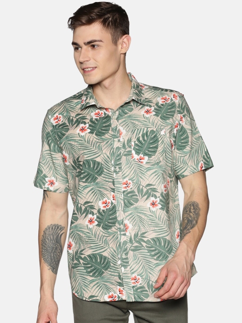 Tusok Men Beige & Green Regular Fit Printed Casual Shirt