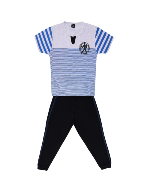 

Todd N Teen Boys Blue & White Colourblocked T-shirt with Trousers