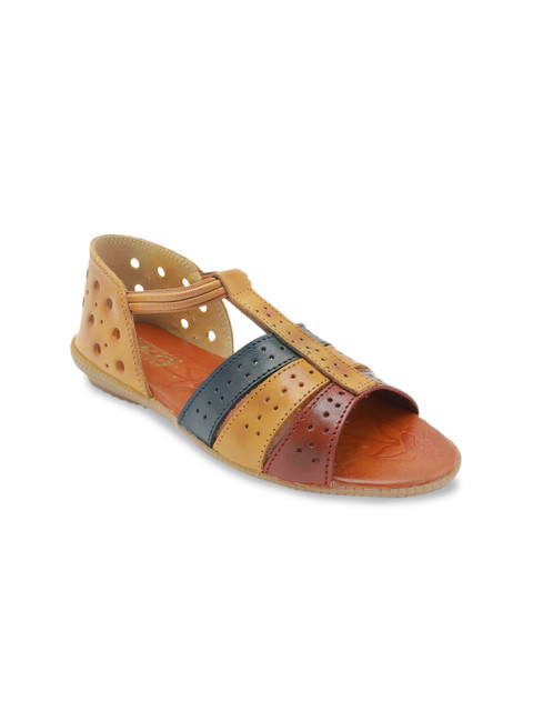 

Jazzy Juniors Girls Multicoloured Textured Leather Open Toe Flats, Multi