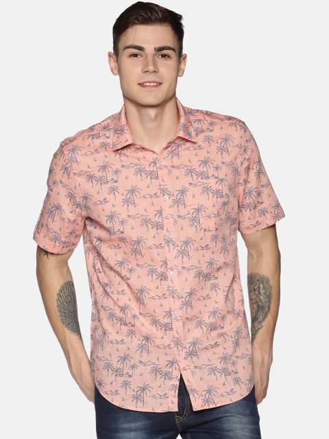 

Tusok Men Peach-Coloured Regular Fit Printed Casual Shirt