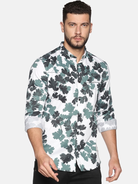 

SHOWOFF Men White & Green Slim Fit Printed Casual Shirt