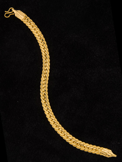

Alankruthi Gold-Toned Handcrafted Link Bracelet