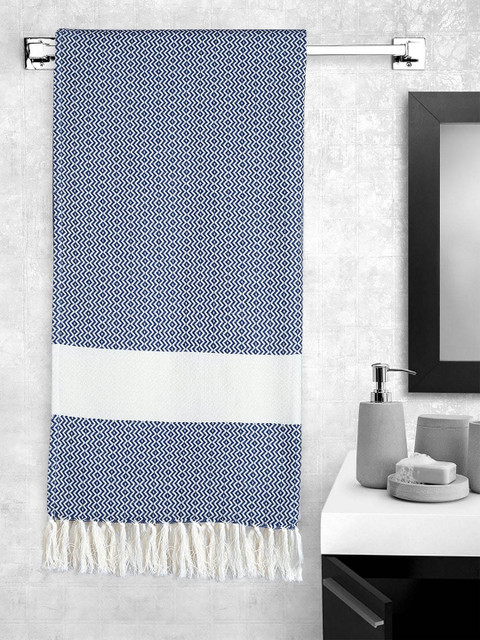 

Portico New York Unisex Blue & White Printed 233 GSM Bath Towel