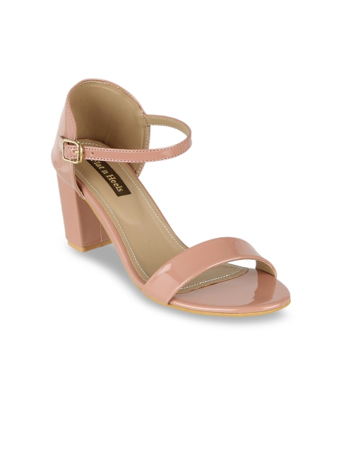 

Flat n Heels Women Pink Solid Sandals
