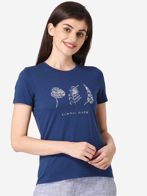 

Mode by Red Tape Women Navy Blue Printed Round Neck T-shirt