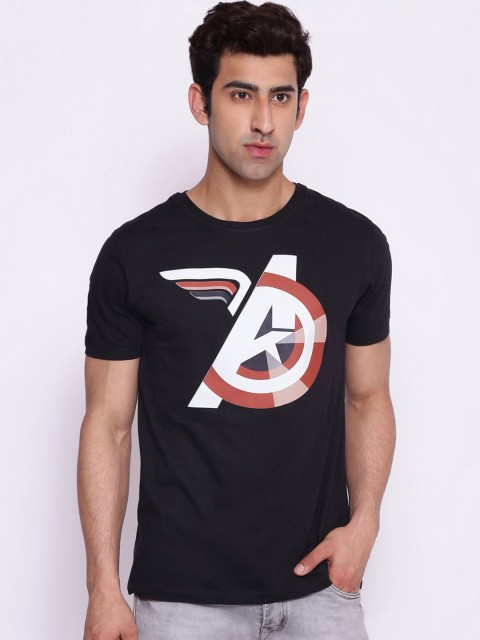 

Marvel Avengers Men Black Captain America Printed Round Neck Cotton T-shirt