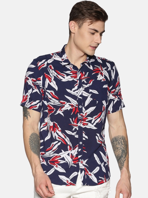 

Tusok Men Blue Regular Fit Printed Casual Shirt