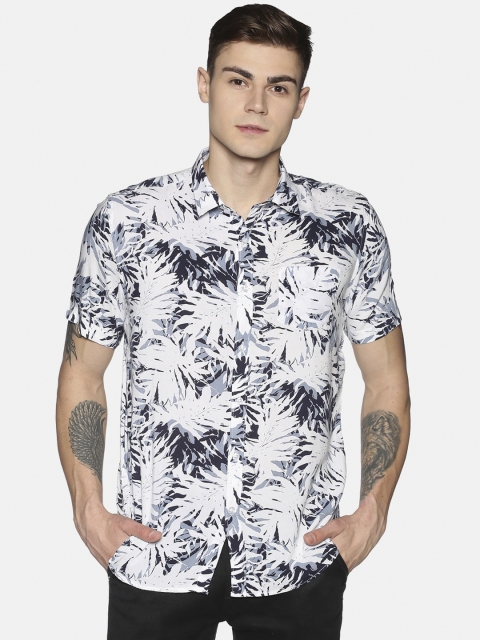 

Tusok Men White & Grey Tropical Printed Casual Shirt