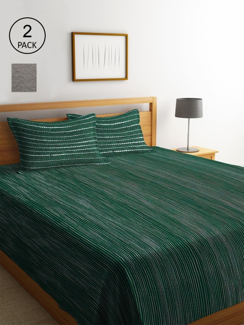 

KLOTTHE Set Of 2 Green & White Woven Design Double King Bed Covers With 4 Pillow Covers