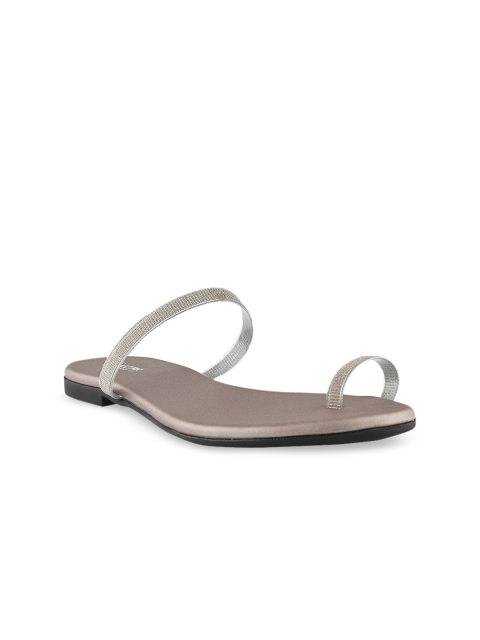 

NECTAR KICKS Women Silver-Toned Solid One Toe Flats