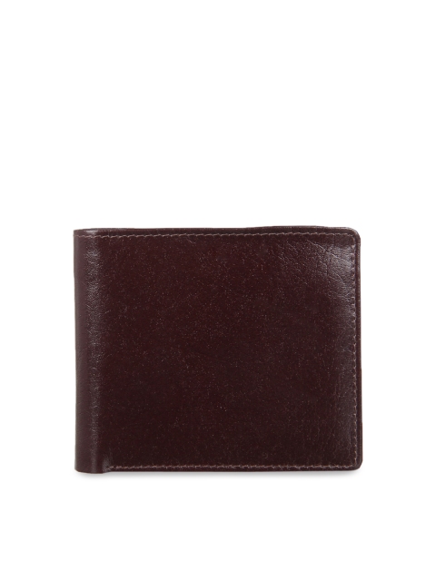 

Leather Zentrum Men Brown Textured Two Fold Leather Wallet