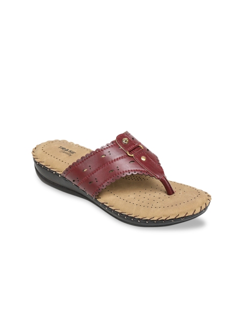 

TRASE Women Maroon Textured Open Toe Flats